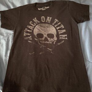 Attack on Titan Black Tee With Skull on Front
